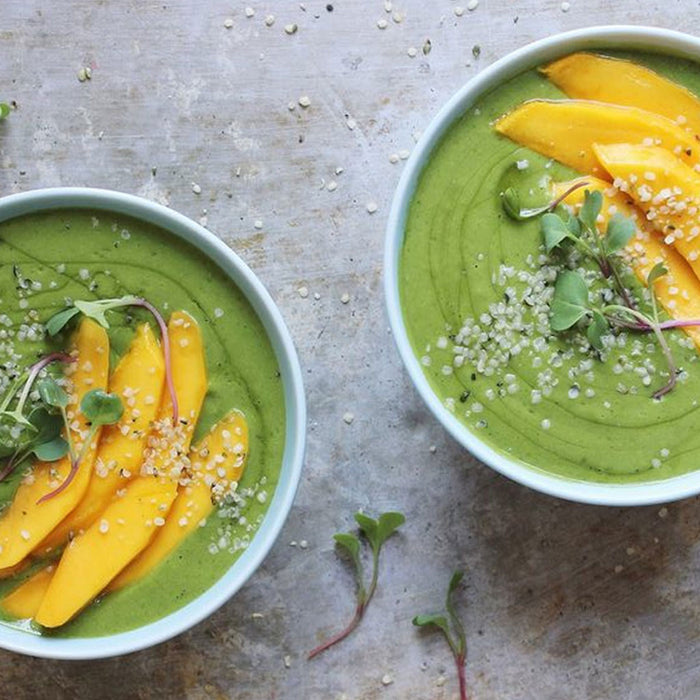 Grüne Mango Smoothie Bowl